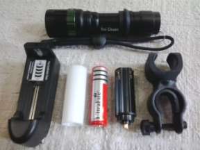 SENTER P ZOOM CREE Lampu Putih SPZ100 - Jepara Indonesia Furniture